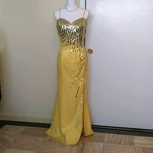 💛Vintage Gorgeous Sunshine Yellow With Silver Sequins Gown Size XL
